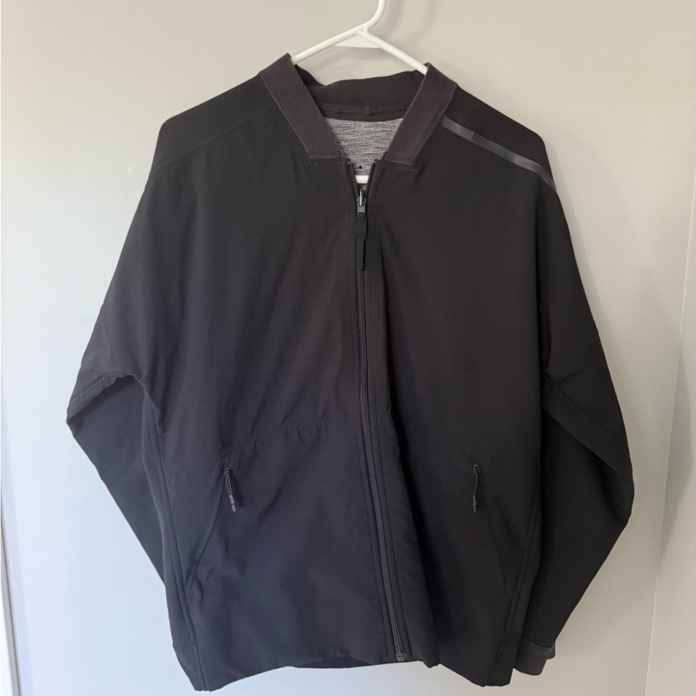 Adidas REVERSIBLE Men's Black Windbreaker Jacket